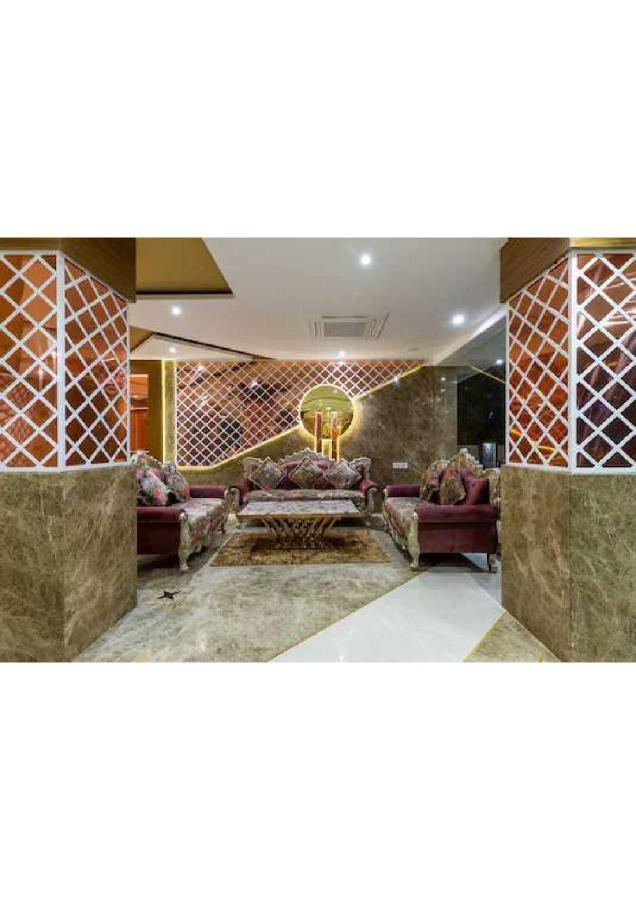 Hotel Shivay President Ujjain Bagian luar foto