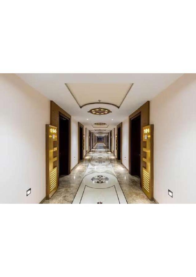 Hotel Shivay President Ujjain Bagian luar foto